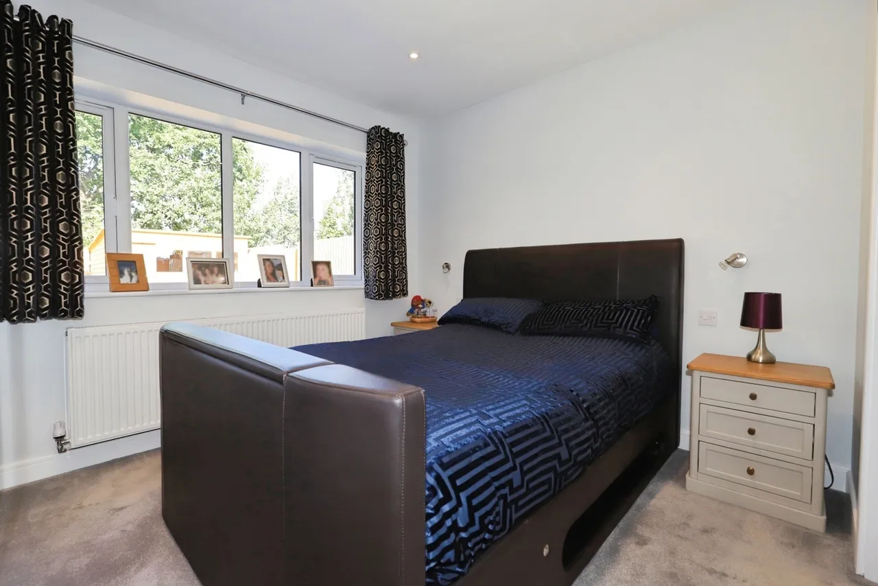 Ludlow Road, Kidderminster, DY10, photo 12