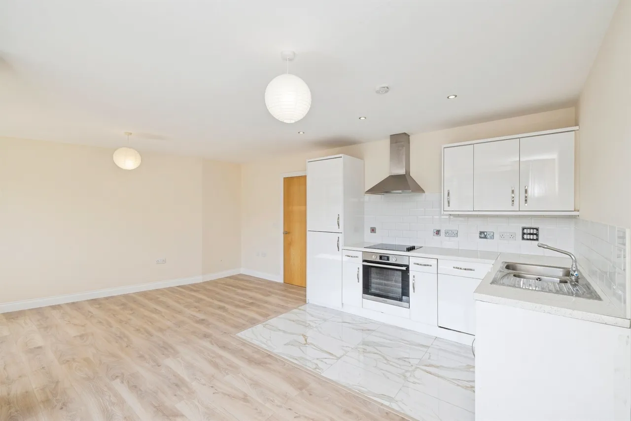 Loates Lane, Watford, photo 8