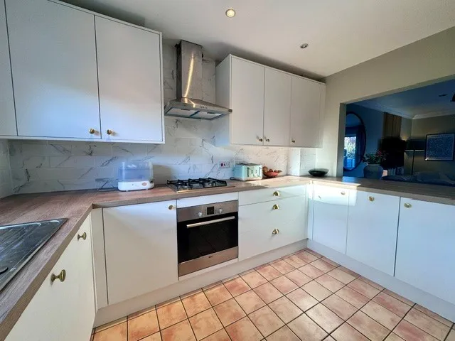 Chertsey Street, Fleet, Hampshire, GU51 1HS, photo 5