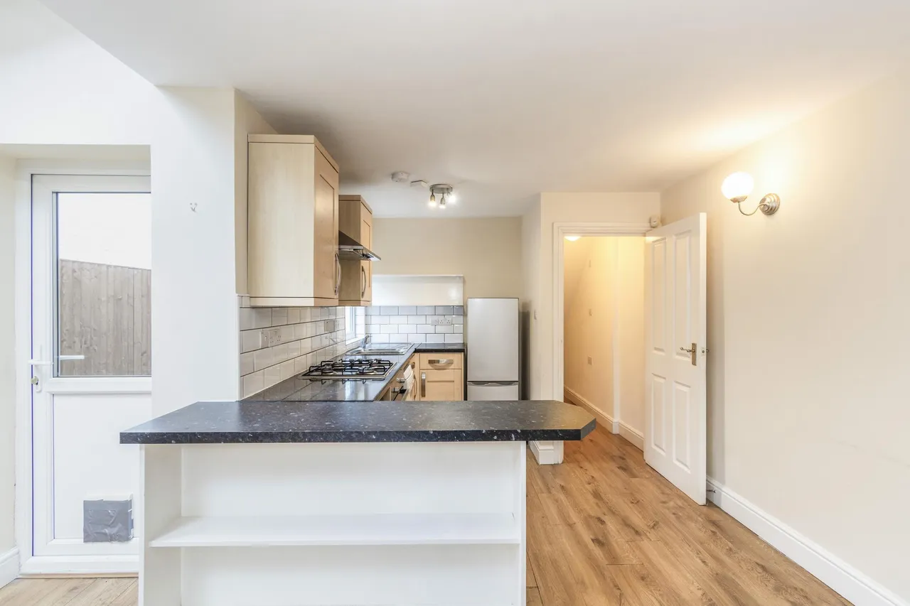 Berrymead Gardens, London, W3, photo 11