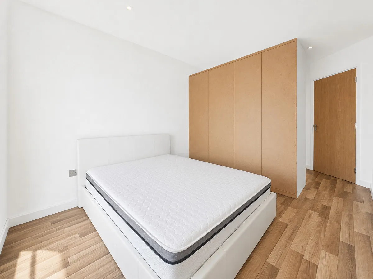 12 Western Road, Romford, RM1 3GL, photo 8