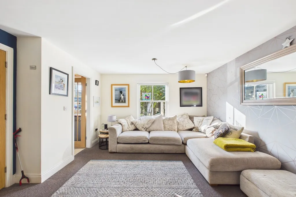 College Mews, Stramongate, LA9, photo 2