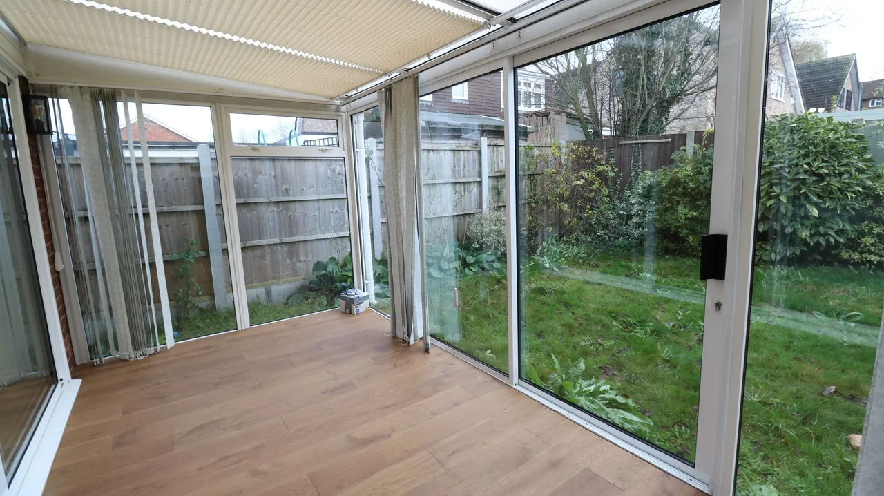 Southend Road, Stanford-le-Hope, Essex, SS17 7AH, photo 10