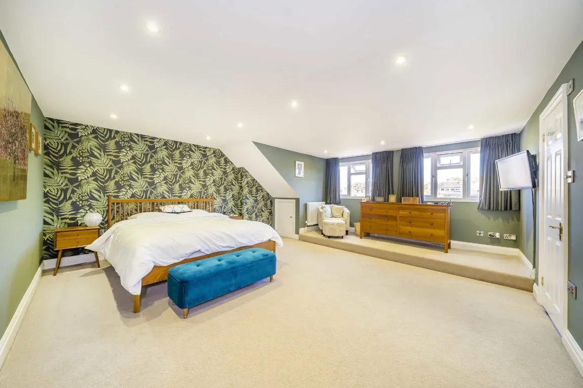 Abbotswood Road, SW16, photo 6