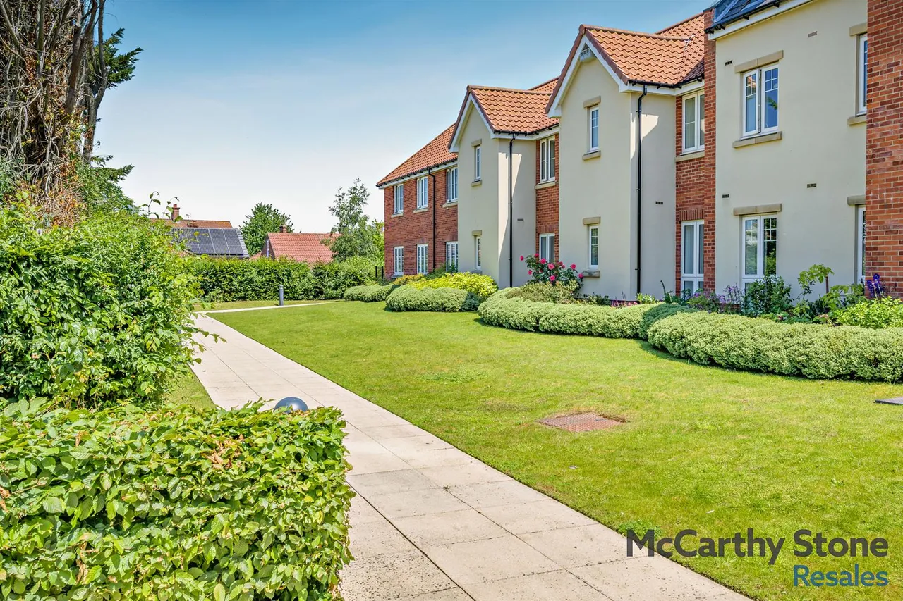 New Road, North Walsham, NR28, photo 17