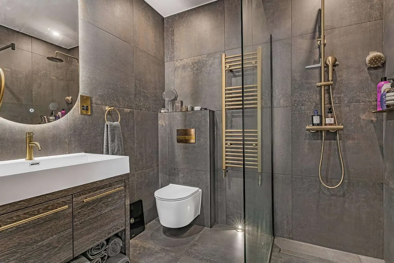 Hyde Park Gardens Mews, London, W2 2NX, photo 9