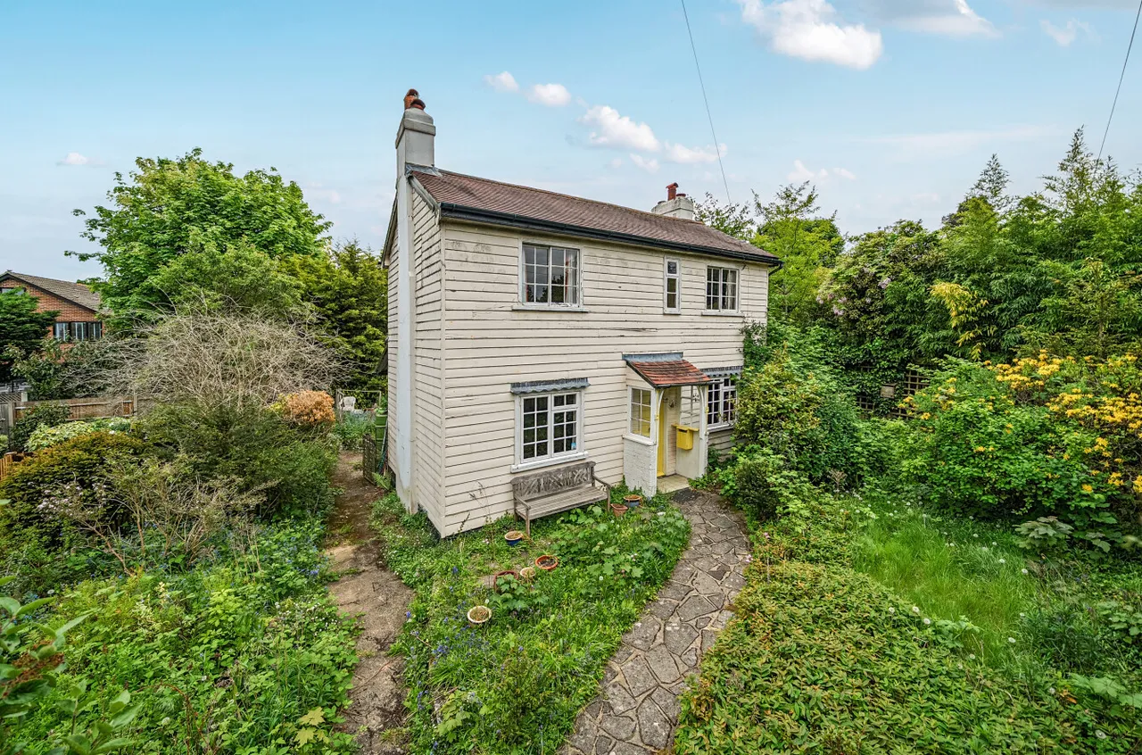 2 bed house for sale, Keston, Kent