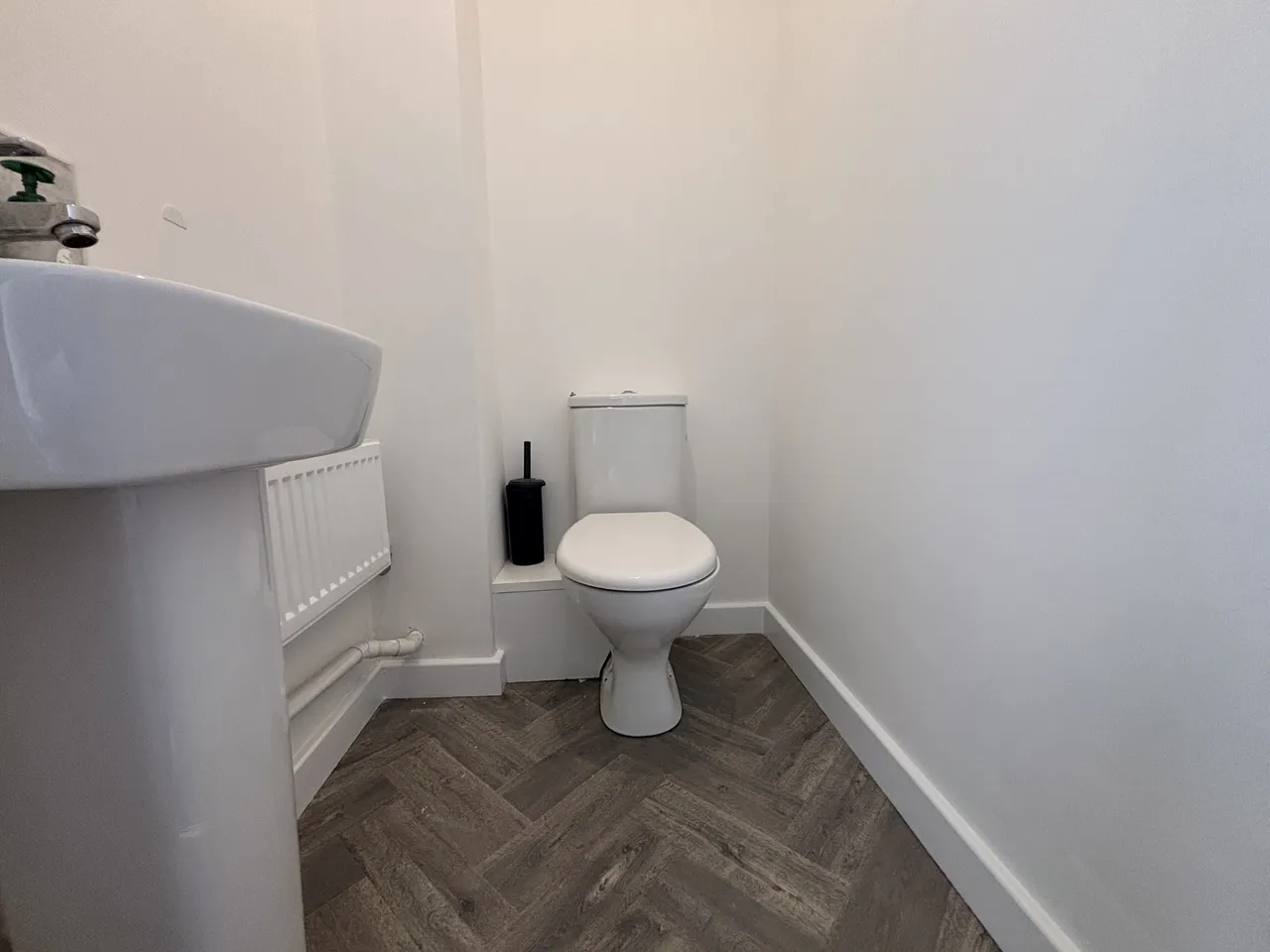 Chelmsford Drive, CV6, photo 6