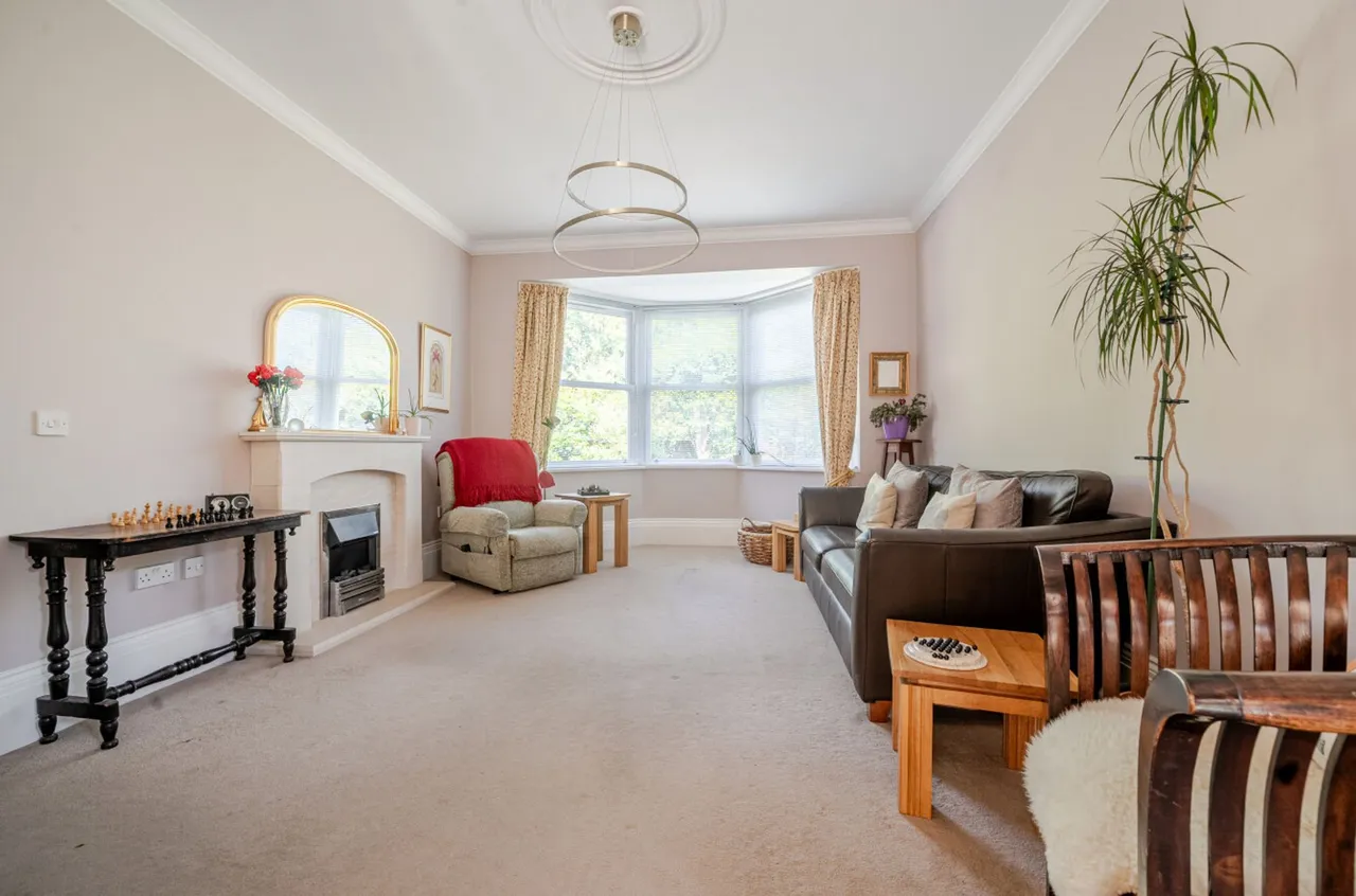 Farnham Road, Liss, GU33, photo 13