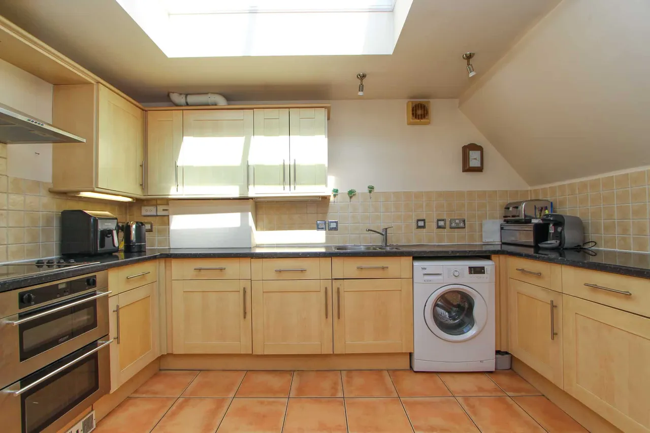 Flat 11, Belwell Gardens 34-36 Belwell Lane, Sutton Coldfield, Sutton Coldfield, B74 4TR, photo 7