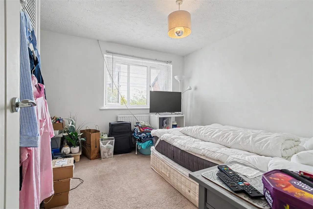 Primrose Close, Wyke, photo 3