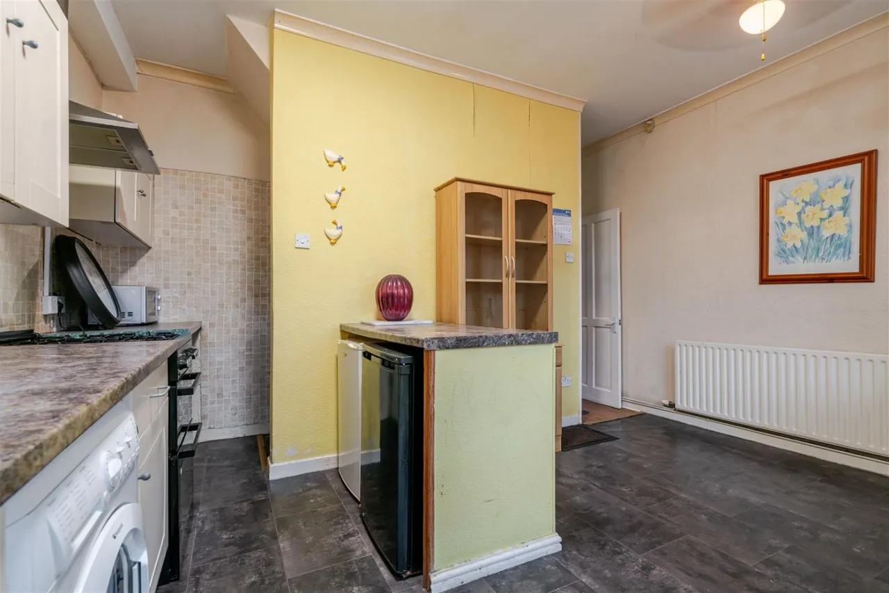 Selwyn Street, Leigh, WN7, photo 6