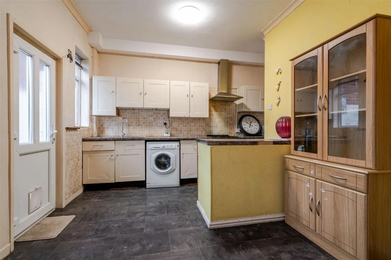 Selwyn Street, Leigh, WN7, photo 7