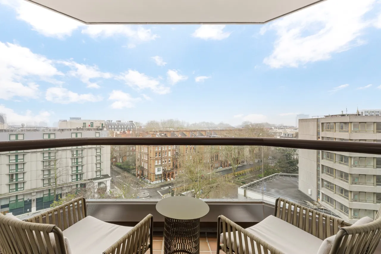 Cheval Gloucester Park, Ashburn Place, Kensington, London, photo 3