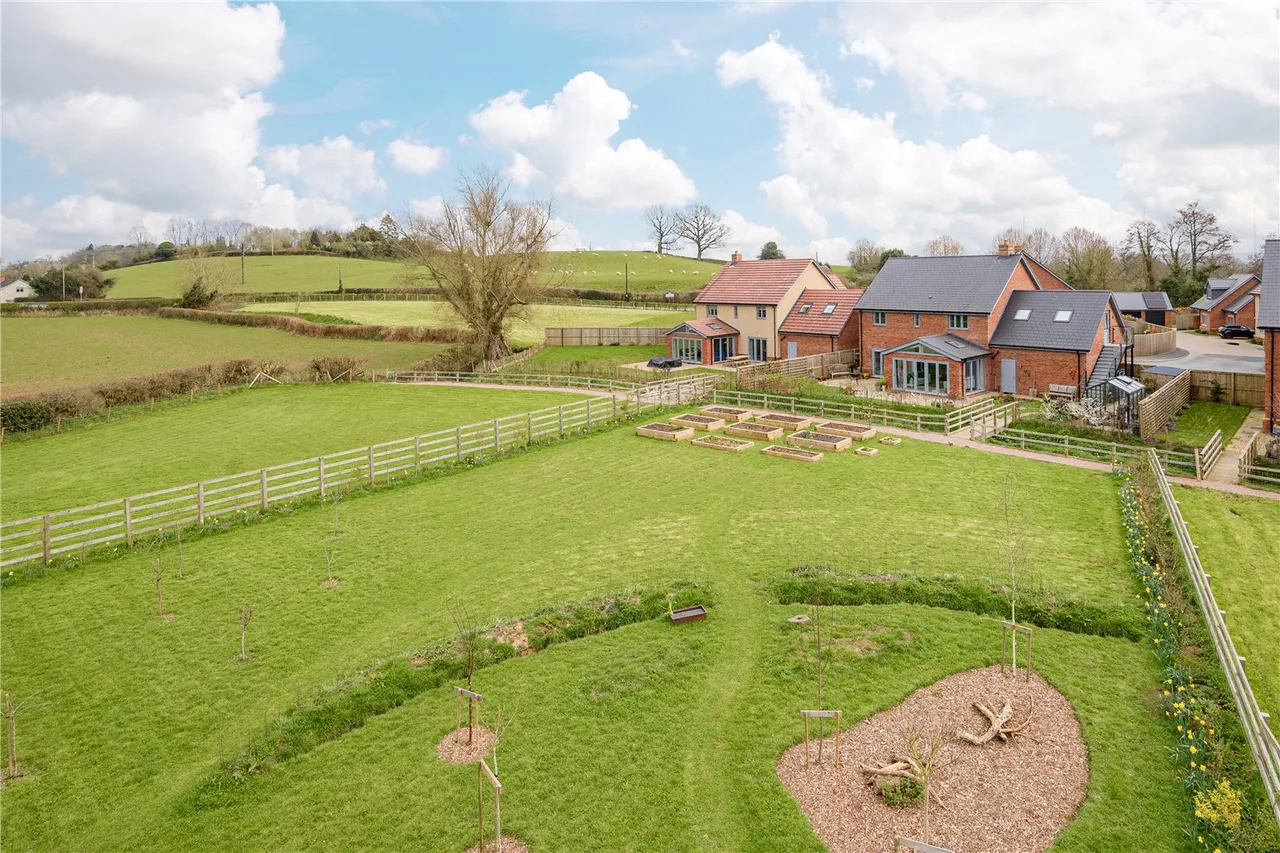 Brook Crescent, Richards Castle, Ludlow, Shropshire, SY8 4EA, photo 21