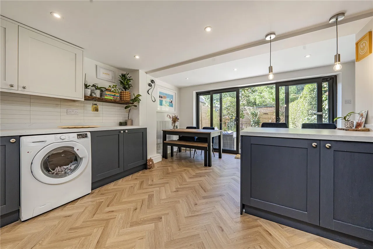 Old Farm Road, West Drayton, UB7, photo 6