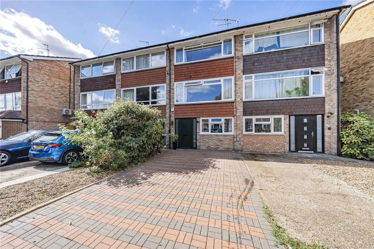 3 bed house for sale, Old Farm Road, West Drayton, UB7