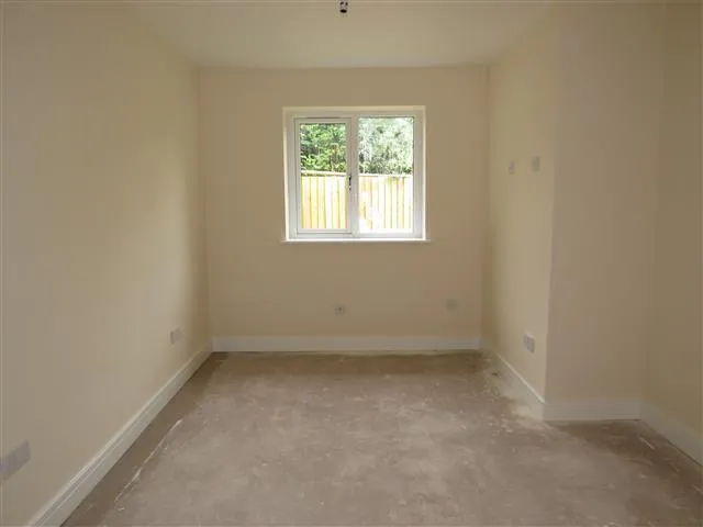 Wolverhampton Road, WS11, photo 4