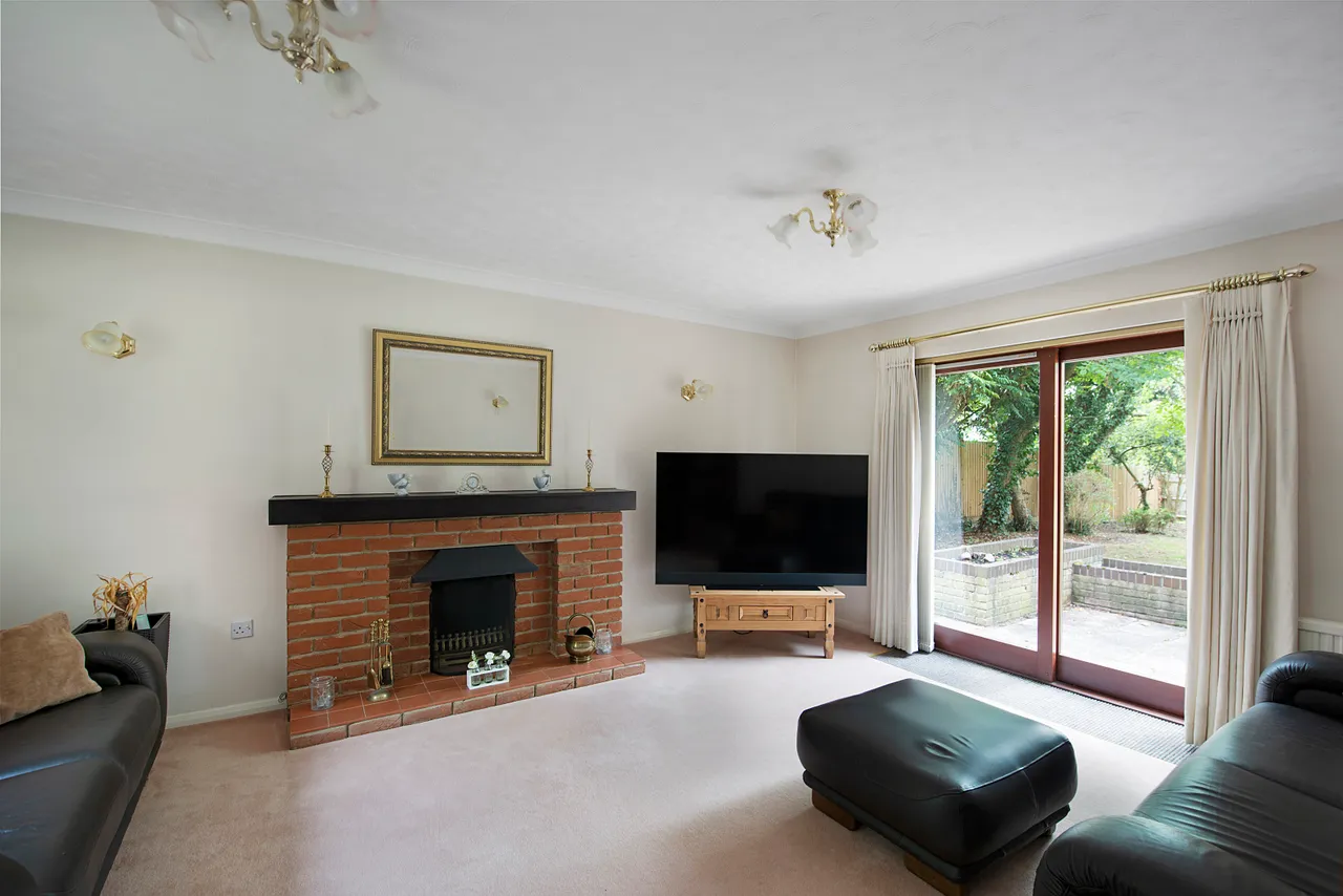 Thicket Road, Houghton, PE28, photo 7