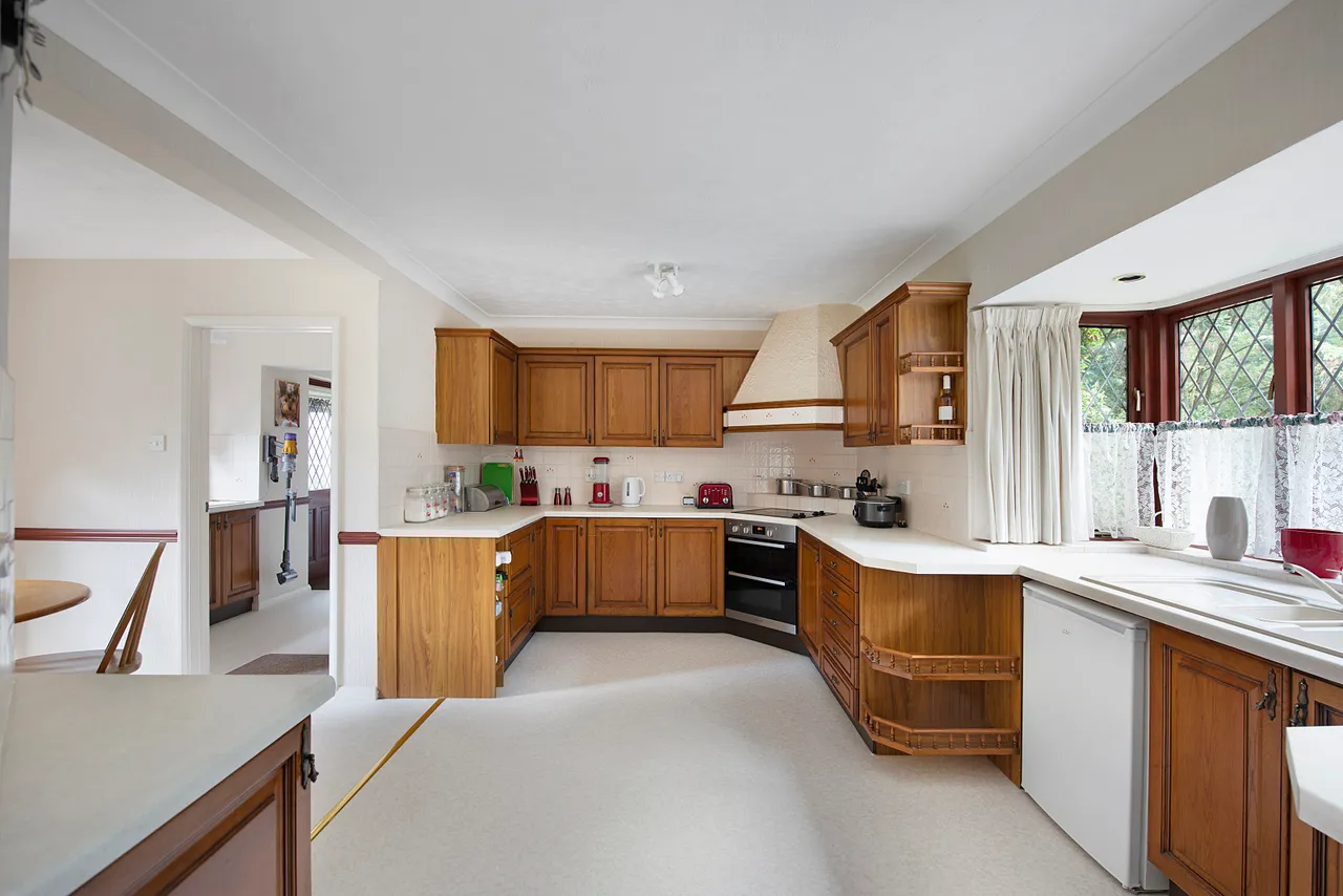 Thicket Road, Houghton, PE28, photo 4