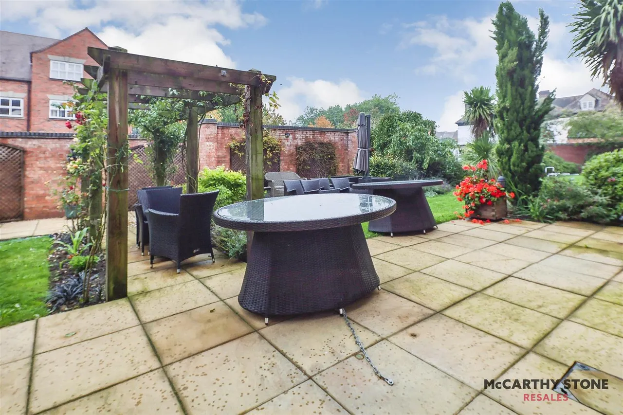 South Street, Atherstone, CV9, photo 18