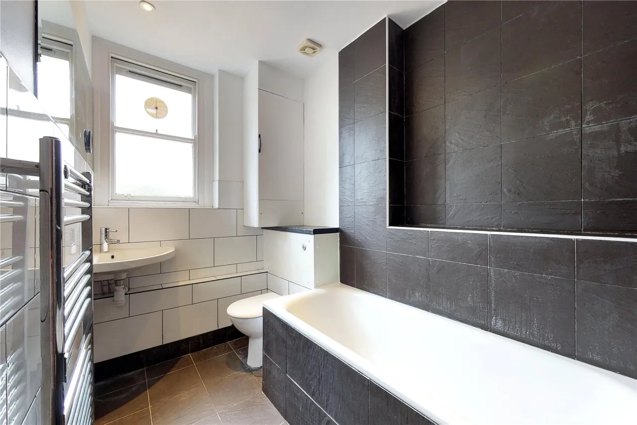 Wilmot Street, Bethnal Green, E2, photo 8