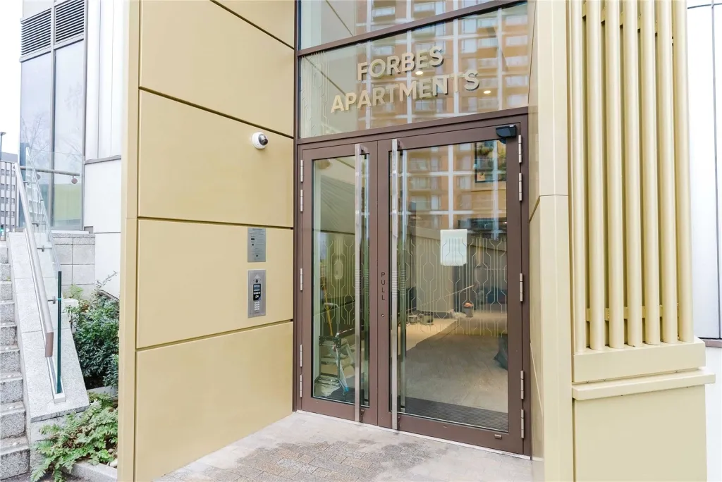 Brigadier Walk, Woolwich, SE18, photo 10
