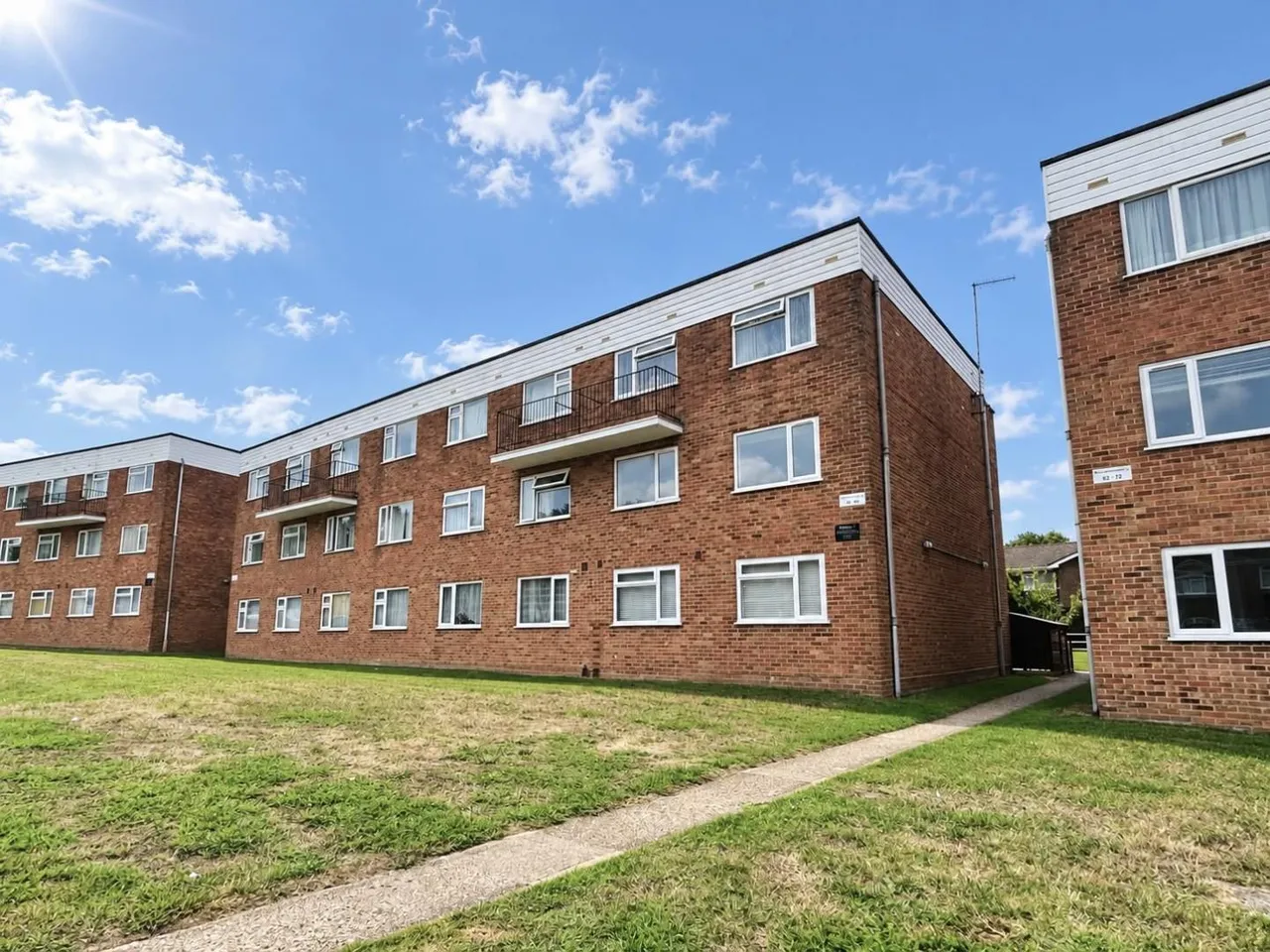 2 bed flat to rent — Bracken Crescent, Bishopstoke, EASTLEIGH, Hampshire, SO50 8ND
