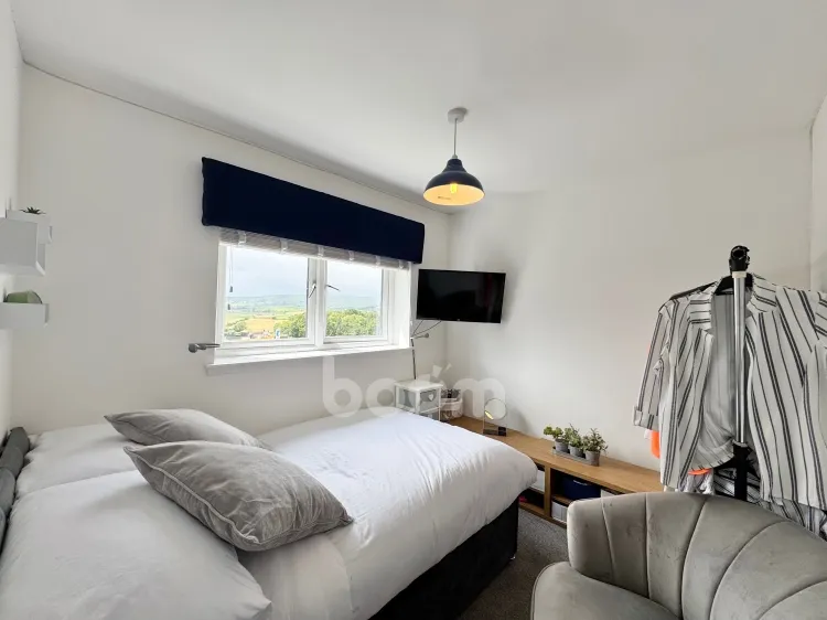 Auldlea Gardens, Beith, KA15, photo 25