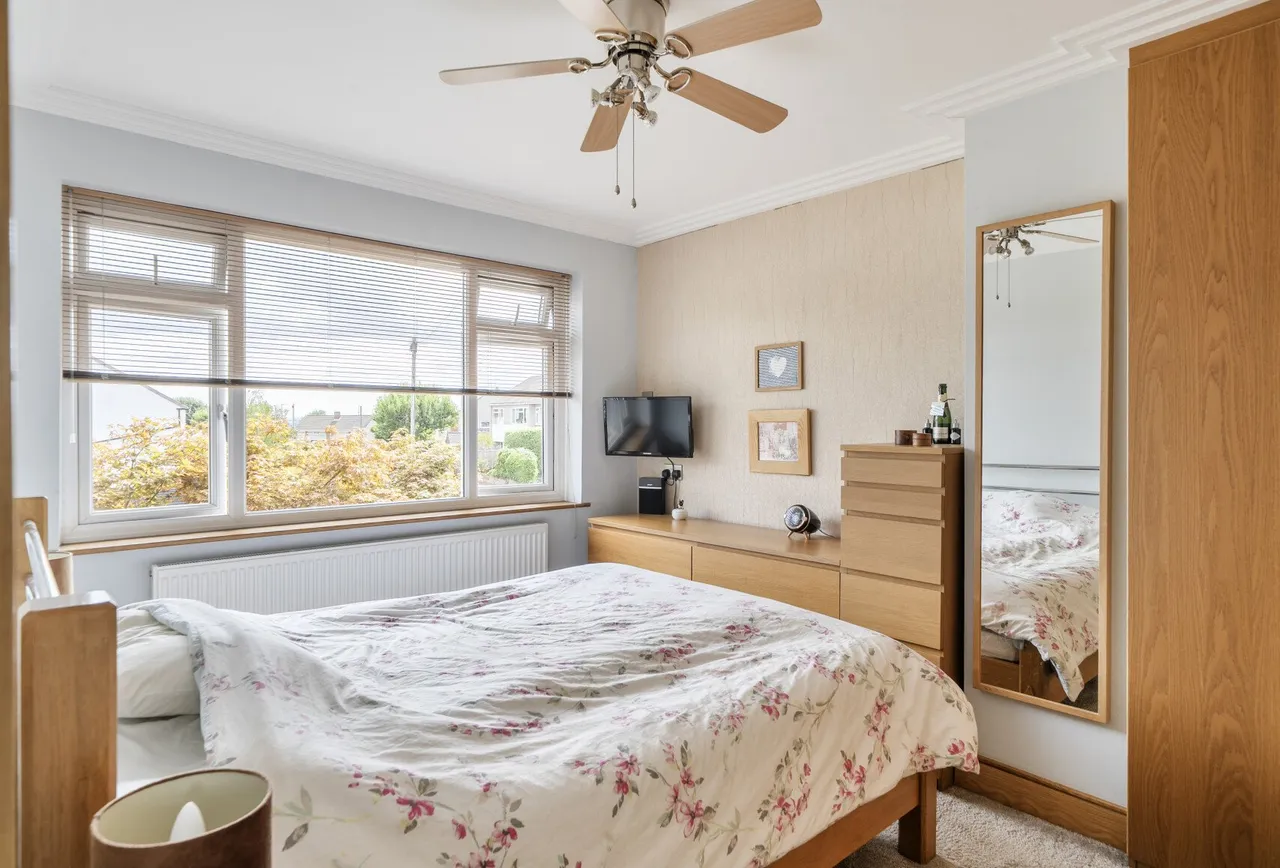 Colston Close, Gloucestershire, Winterbourne Down, BS36 1EW, photo 9