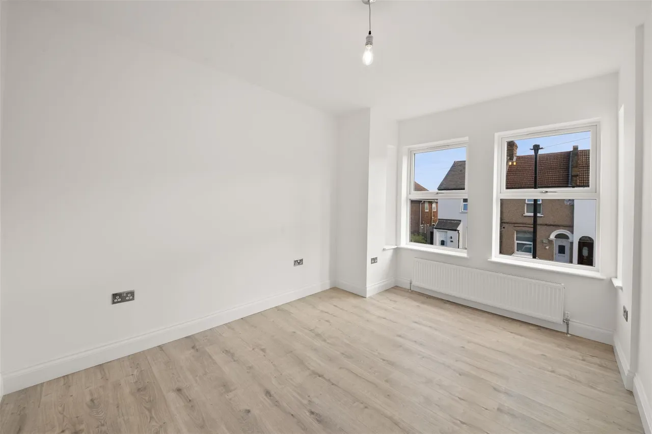 Cromwell Road, Hounslow, photo 9