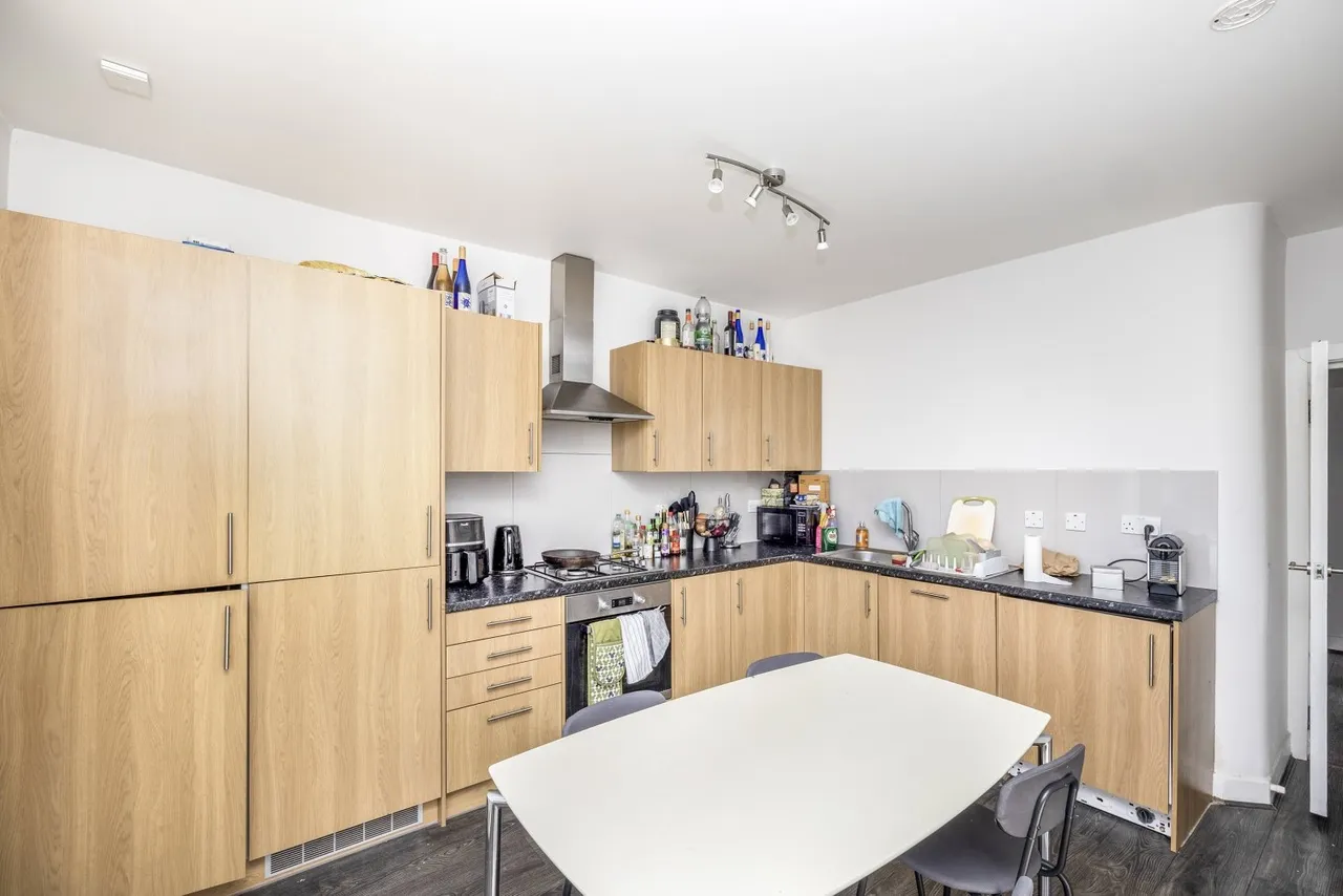 West Hill, London, SW18, photo 17
