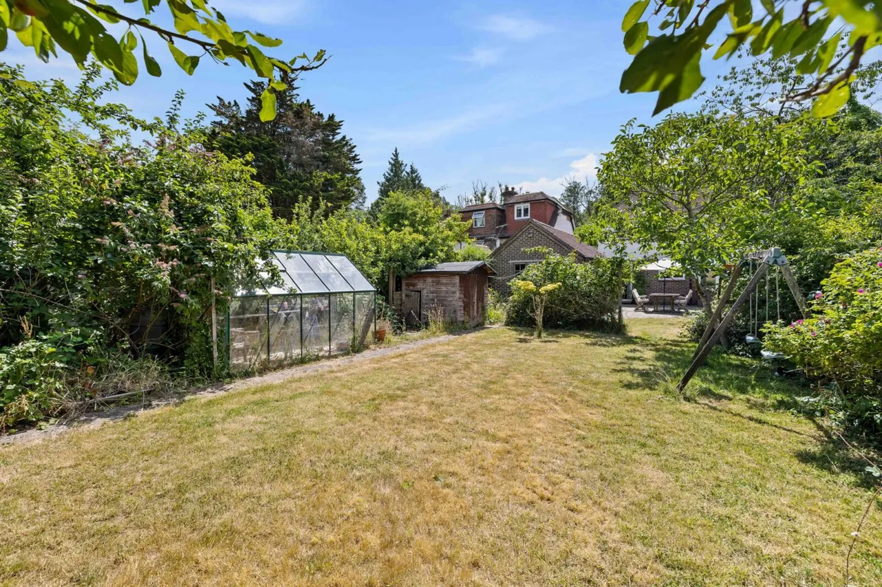 4 bed house for sale — Bramble Lea Cat Street, Upper Hartfield, Hartfield, Hartfield, TN7 4EA