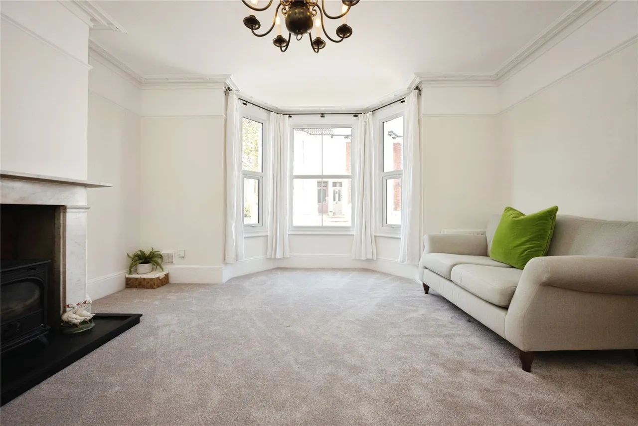 Dudley Street, LEIGHTON BUZZARD, Bedfordshire, LU7, photo 2
