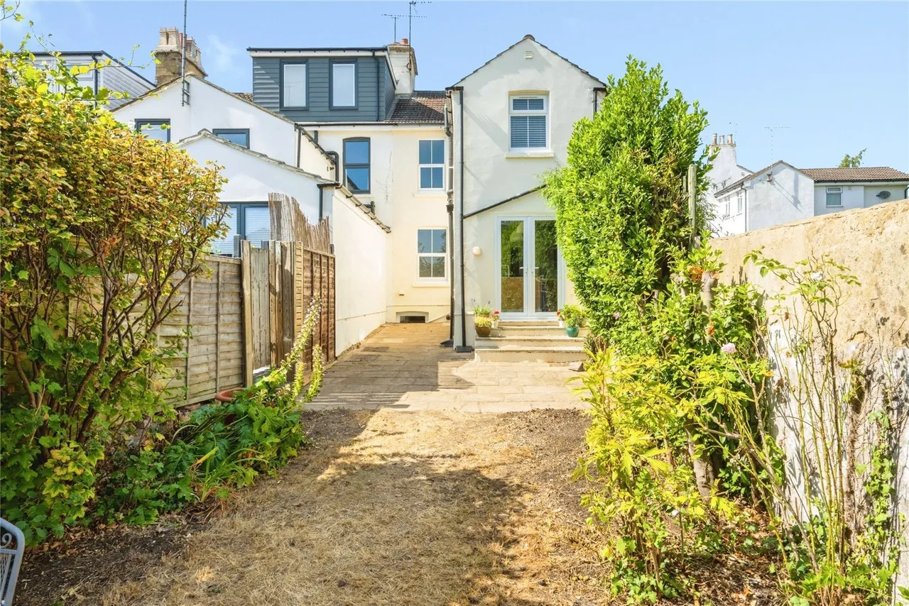 Dudley Street, LEIGHTON BUZZARD, Bedfordshire, LU7, photo 23