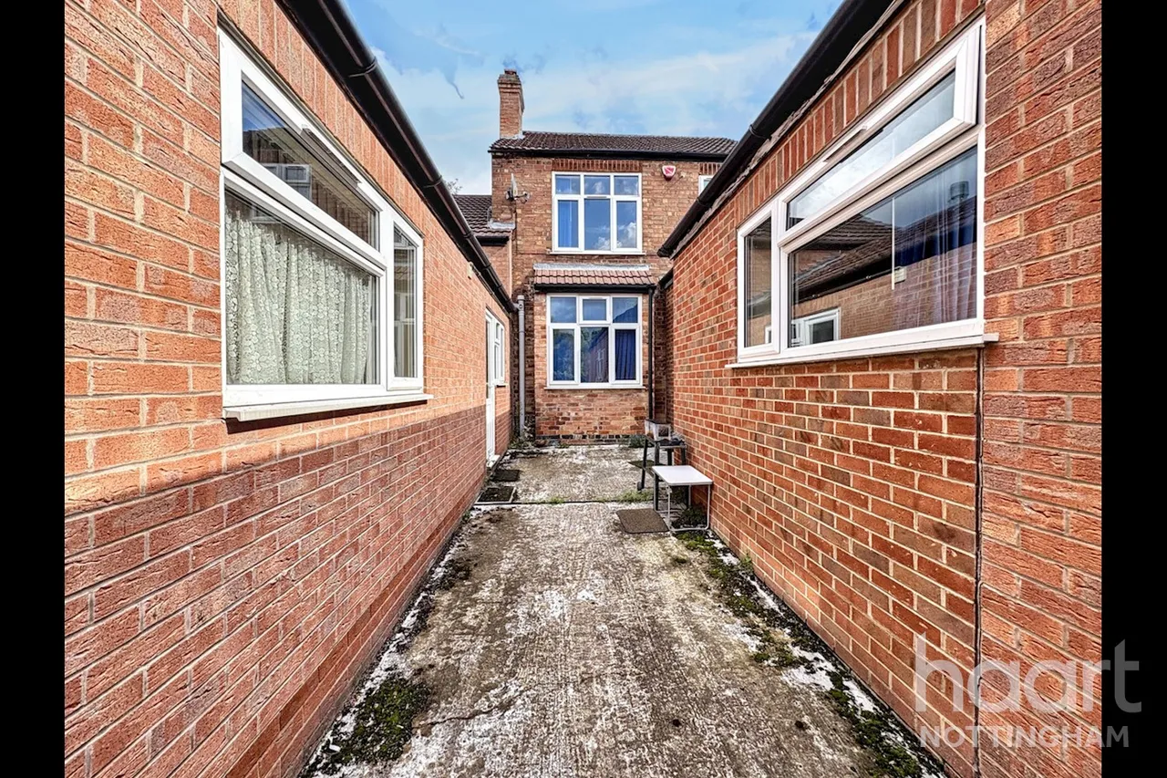 Arnesby Road, Nottingham, NG7, photo 18