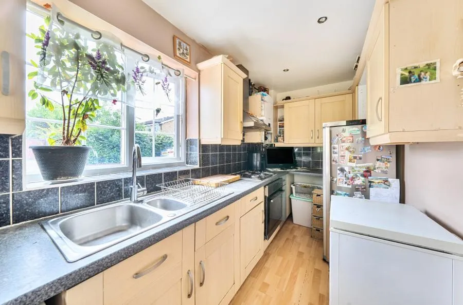 Longbrooke, Houghton Regis, LU5, photo 7