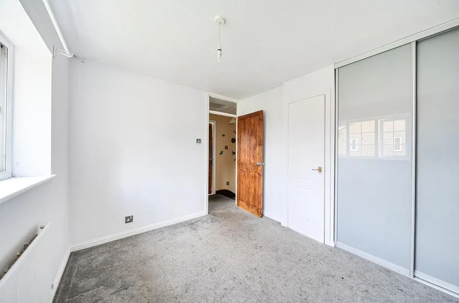 Longbrooke, Houghton Regis, LU5, photo 14