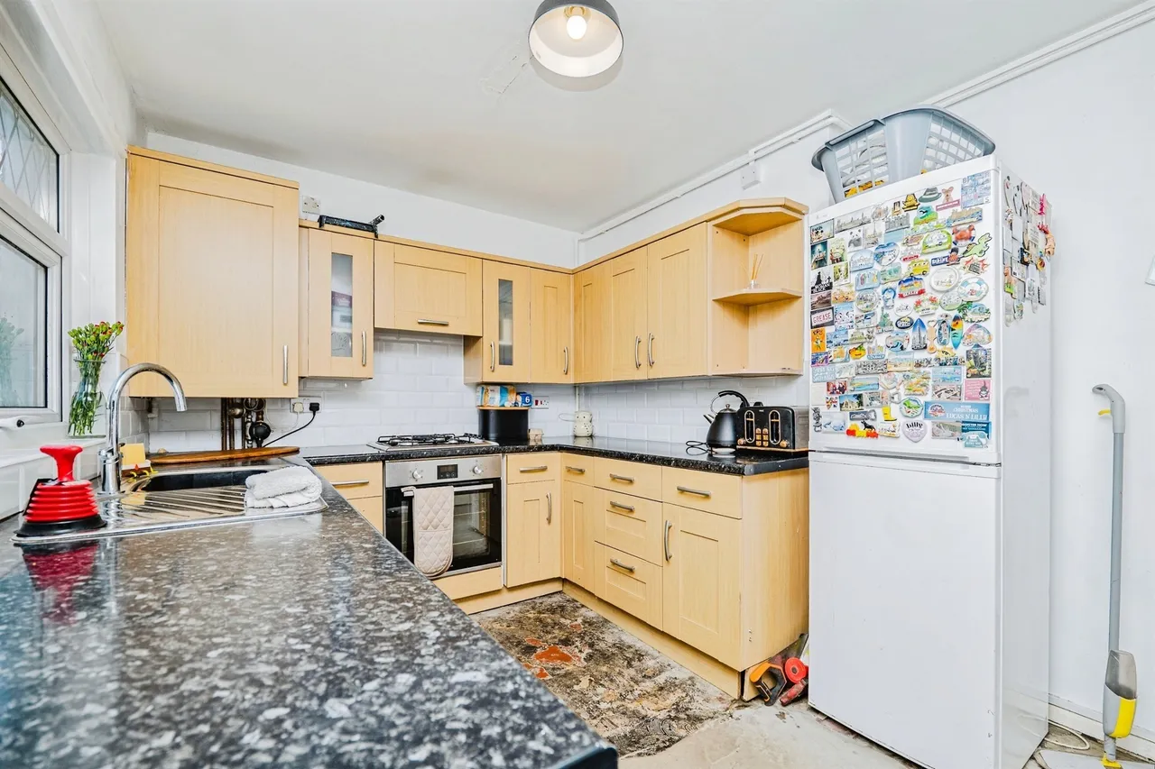 Jenner Road, Barry, CF62, photo 6