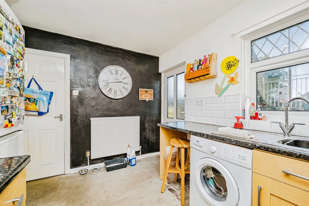 Jenner Road, Barry, CF62, photo 7