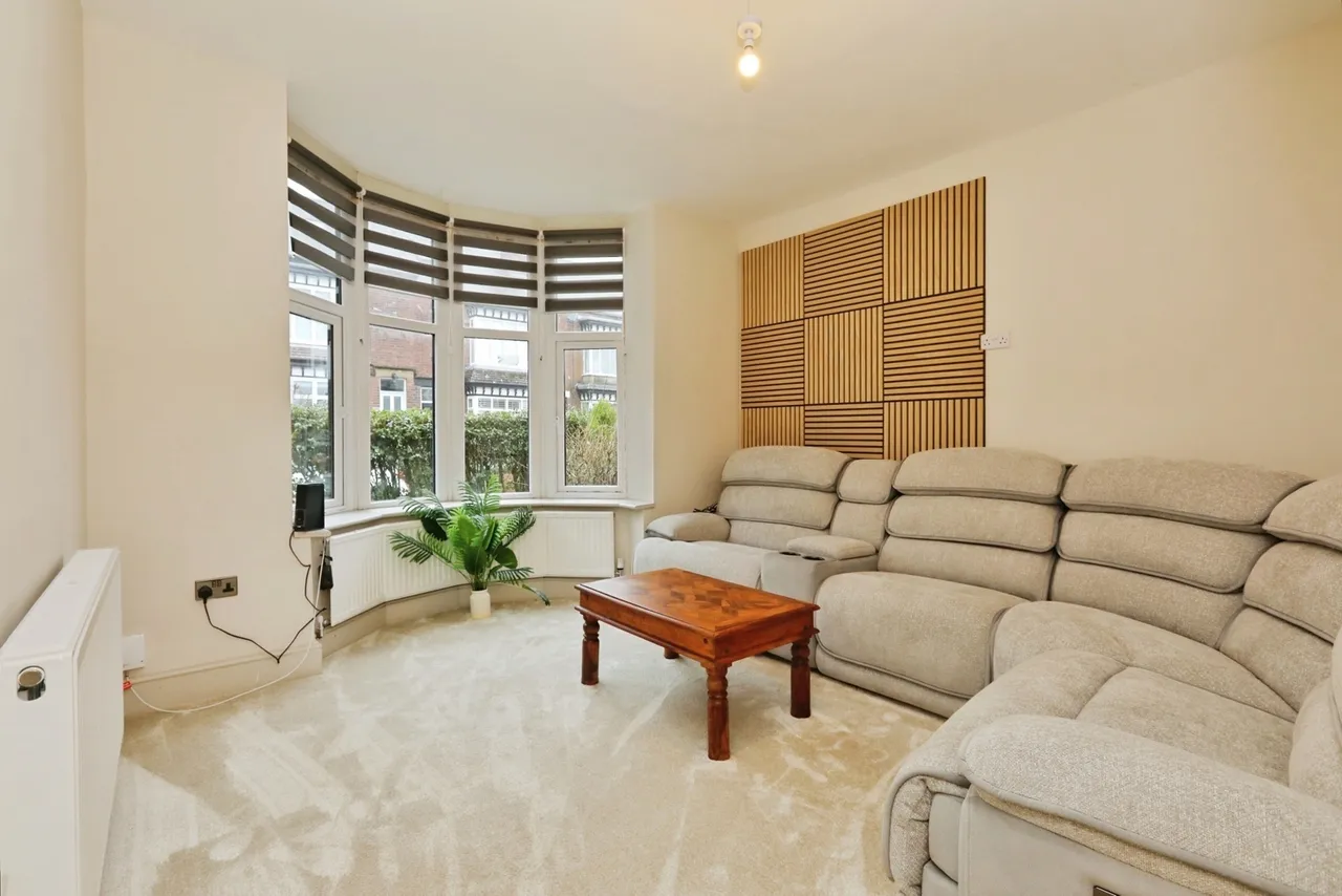 Dovedale Road, Sheffield, S7, photo 2