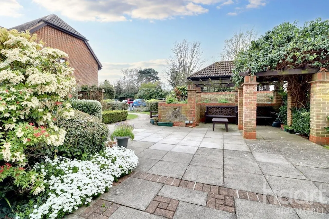 Main Road, Biggin Hill, TN16, photo 3
