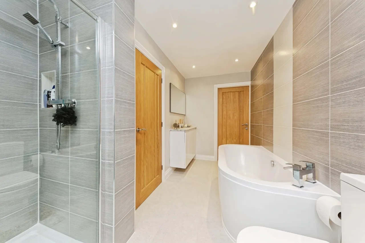 Meadow View Road, Shepherdswell, Dover, Kent, CT15, photo 13