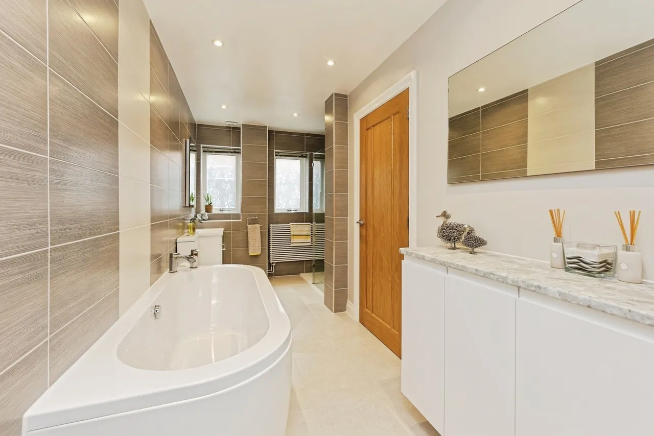 Meadow View Road, Shepherdswell, Dover, Kent, CT15, photo 12
