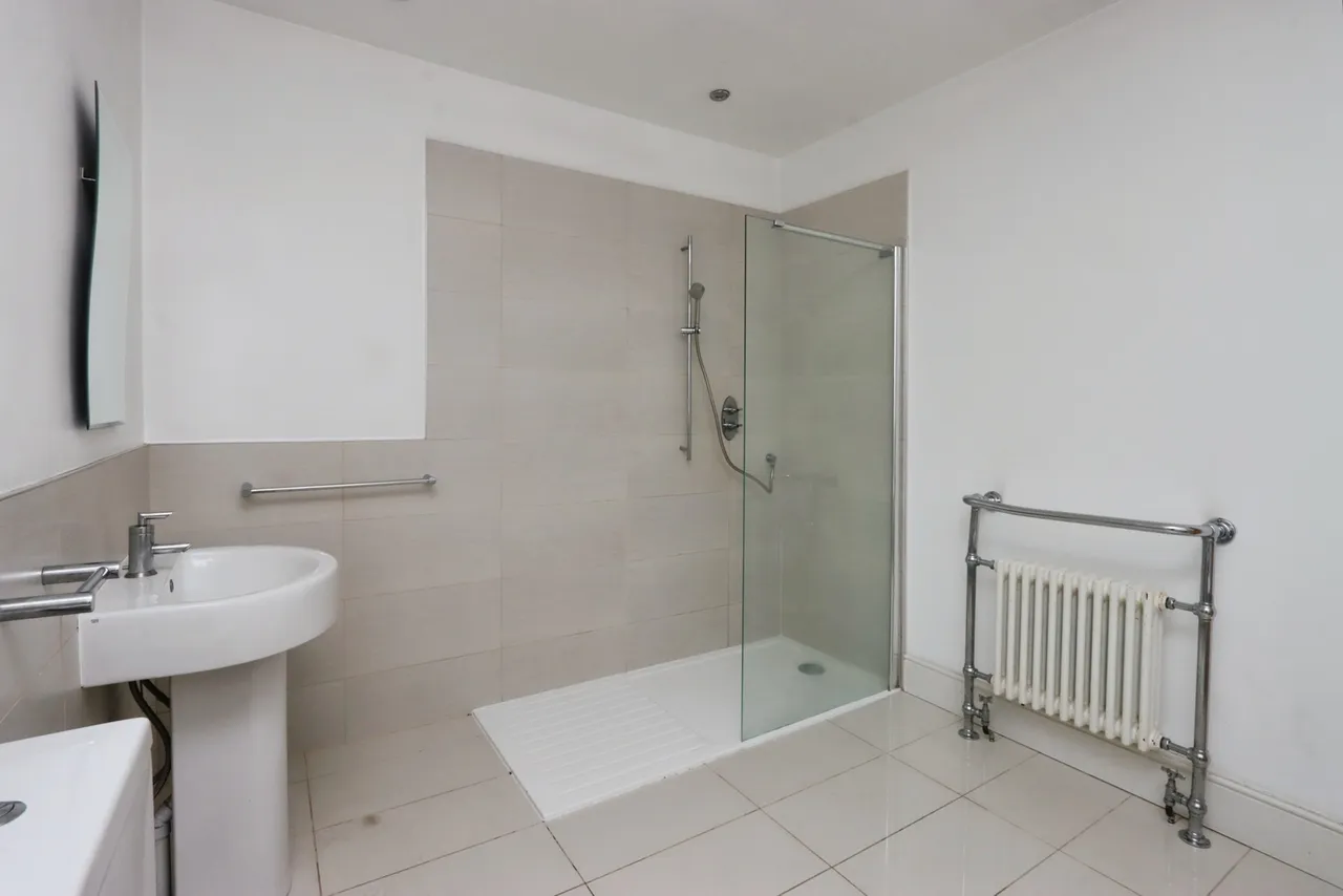 Molloy Street, Sheffield, S8, photo 16
