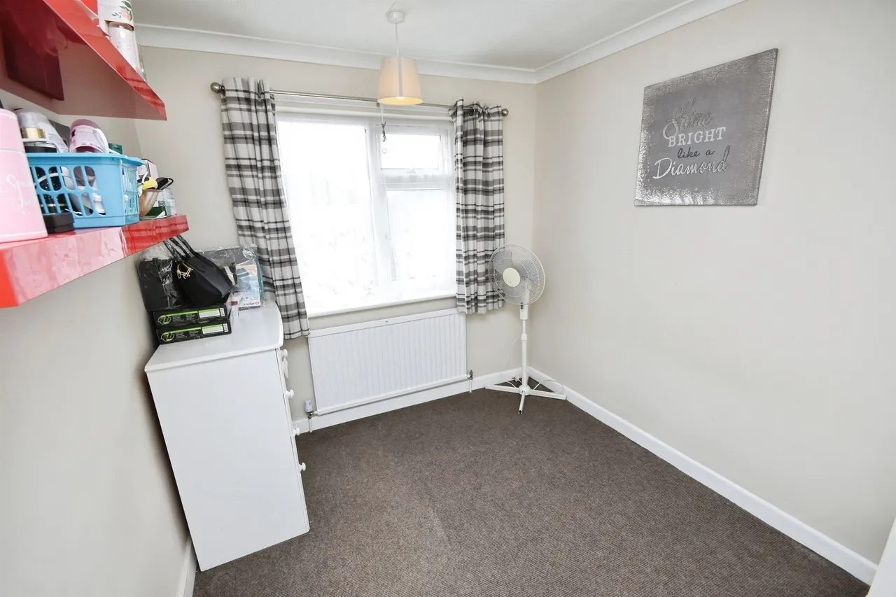 Faraday Close, Braintree, CM7, photo 15