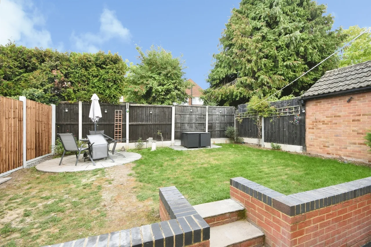 Faraday Close, Braintree, CM7, photo 17