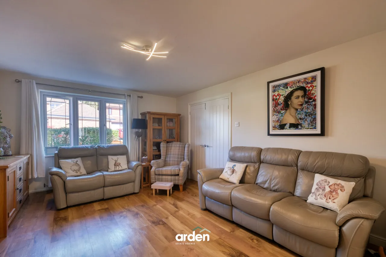 Mount Vernon Drive, Bromsgrove, B61, photo 7