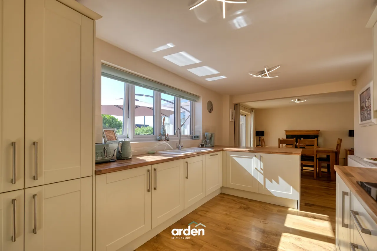 Mount Vernon Drive, Bromsgrove, B61, photo 2