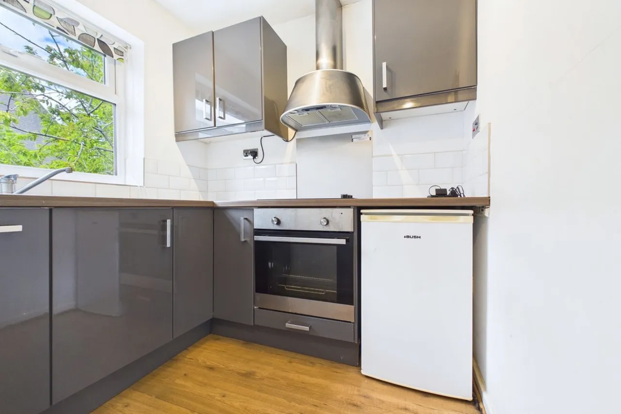 Hitchman Court, CV31, photo 8